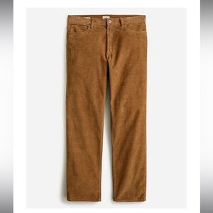 J Crew Classic Straight fit pant in stretch corduroy 32/32
Color: PEANUT KHAKI
